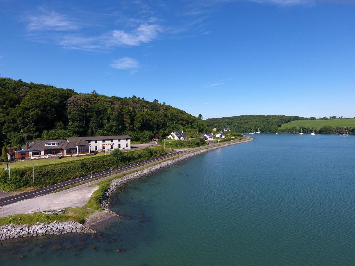 Whispering Pines Hotel Crosshaven Exterior photo